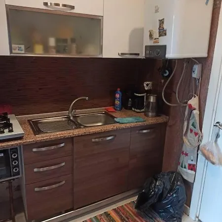 Besiktas Ta Mukemmel Bir Daire * Istanbul