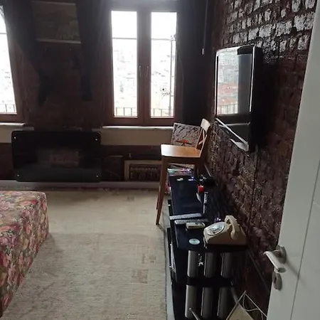 Besiktas Ta Mukemmel Bir Daire *